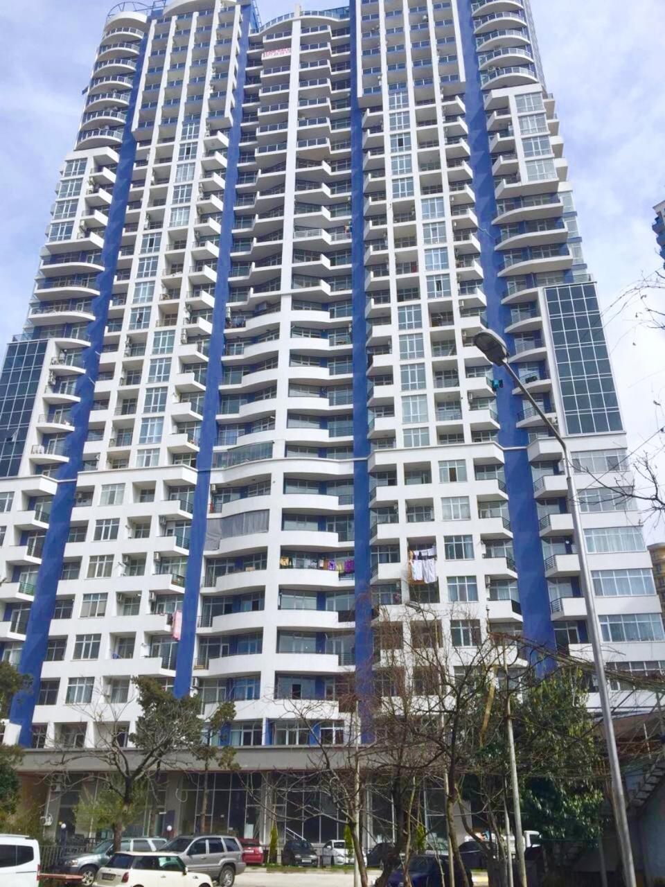 Apartamento Pirosmani 18D, 12 Floor Batumi Exterior foto
